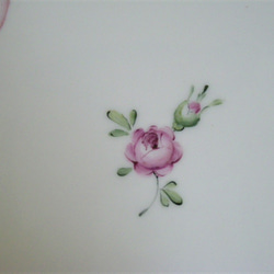 手描き上絵付♡19㎝レース鉢(ミニ薔薇&勿忘草₊ピンクリボン)直径19㎝/深さ4㎝ 4枚目の画像
