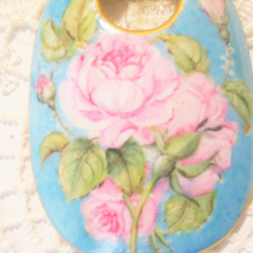 手描き上絵付♡磁器ペンダントトップ(薔薇)7.5㎝x5㎝*鎖無し