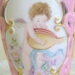 手描き上絵付♡天使の花瓶(透かし2重構造）口径10㎝ｘ高さ20㎝ 6枚目の画像