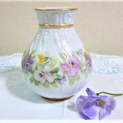 手描き上絵付♡パンジー花瓶（高さ13㎝横10㎝） 3枚目の画像