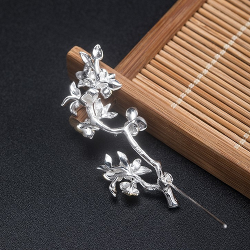受注制作＞桃の花のブローチ プレゼント シルバー C002 ブローチ 