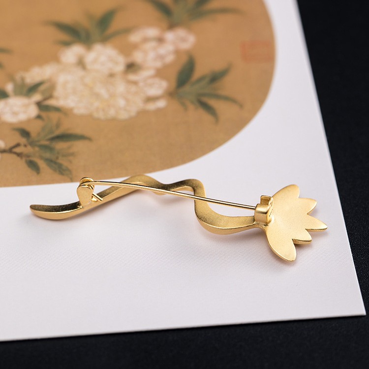 ＜受注制作＞蓮の花のブローチ　はす　シルバー　C008 受注制作＞蓮の花のブローチ はす シルバー C008