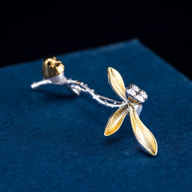 ＜受注制作＞蓮の花のブローチ　はす　シルバー　C010