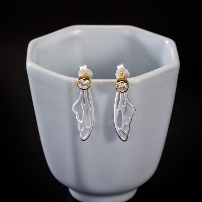 ＜受注制作＞羽のピアス　はね　シルバー　P016