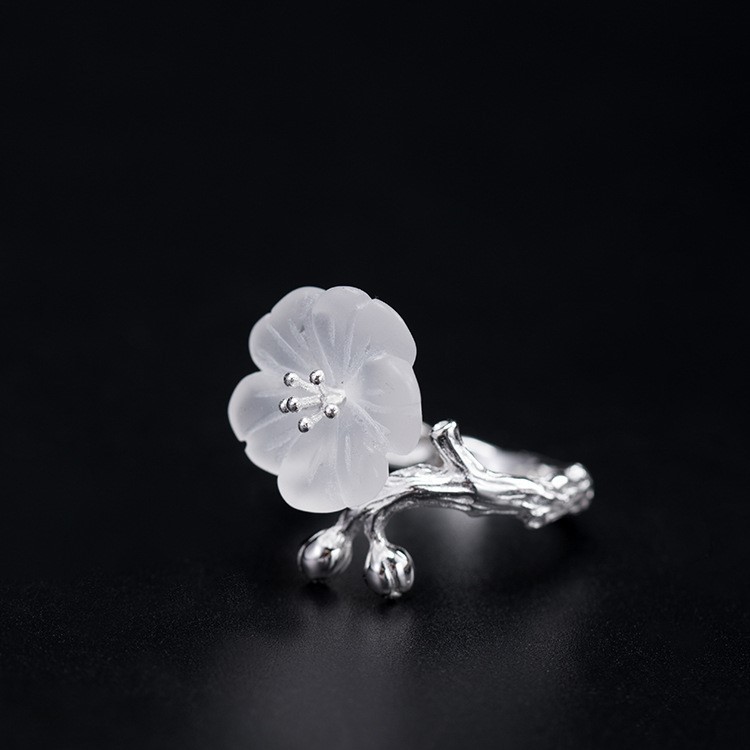 ＜受注制作＞サンカヨウのリング シルバー 水晶 朝露を吸って花びらが透明になる美しい花「サンカヨウ」0236