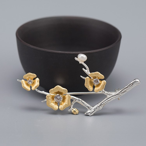 受注制作＞梅の花のブローチ シルバー925 ジルコニア パール