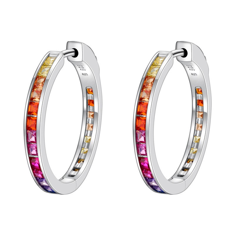 ＜受注制作＞ピアス　カラフル　シルバー　上品　スタイリッシュ　0311