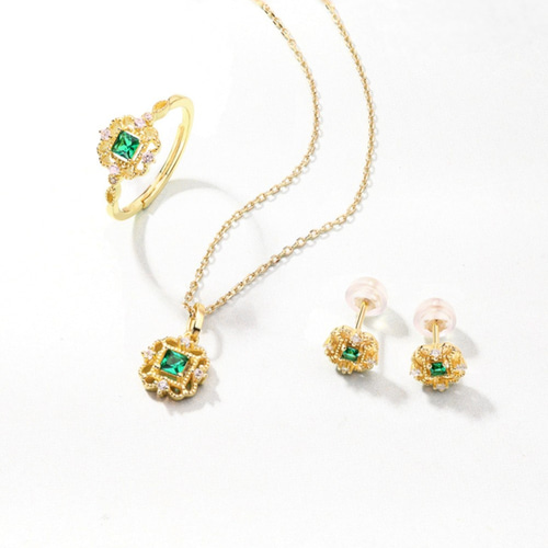 ＜受注制作＞透かしのペンダント　SILVER　0504 受注制作＞透かしのペンダント SILVER 0504 ネックレス