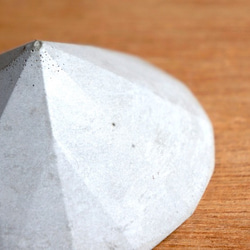 セメントダイヤモンドペーパーウェイト / オブジェ（大） 2枚目の画像