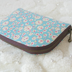 リバティプリント使用・ラウンドミニ財布(ジョアンナ・ブルー) 3枚目の画像