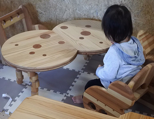 100年使える子供テーブル(サイズ、デザインオーダー受付ます) 3枚目の画像