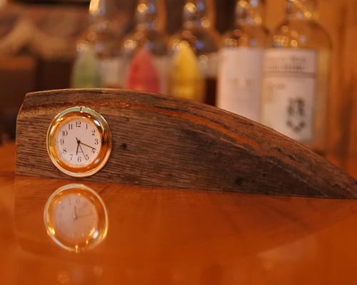 ウイスキーの樽材を使用したインテリア時計 掛け時計・置き時計