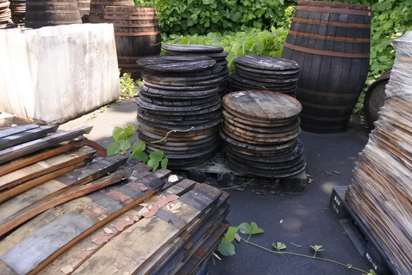 ウイスキーの香り残る樽材を使用したフォトフレーム 4枚目の画像