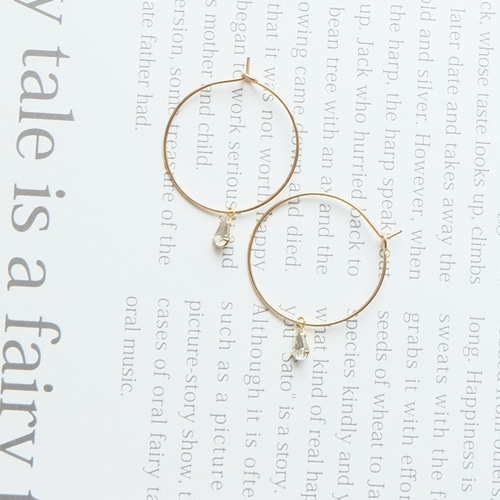 y project クリスタルフープピアス