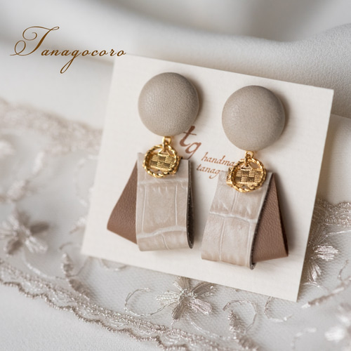 mixレザータッセルピアス/イヤリング ピアス(スタッド・一粒 mixレザータッセルピアス/イヤリング ピアス(スタッド・一粒