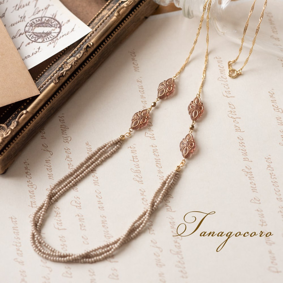 アンティークビーズロングネックレス ネックレス・ペンダント