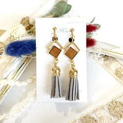 ウッドタッセルのピアス/イヤリング ピアス（フック・チェーン