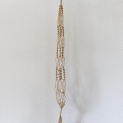 手芸用麻糸で作ったマクラメ編みプラントハンガー 5枚目の画像