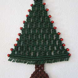 ｌ様専用ページ　ジュートコードで作ったマクラメ編みのクリスマスツリー/タペストリー+一段～外せる金色の星付き♪ 2枚目の画像