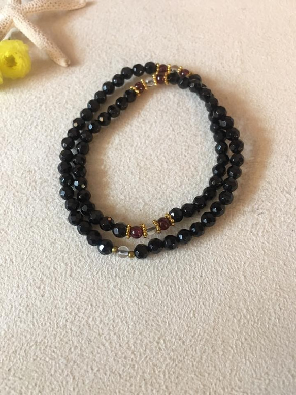 Amanda Jewelry【開幕慶 任兩件88折】天然刻面黑碧璽 紅石榴石 原創設計雙圈 手鏈 第4張的照片