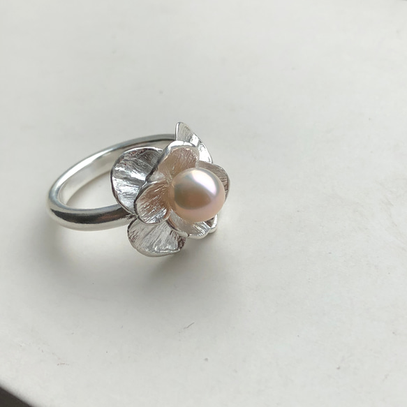 素敵な大玉パールのフラワーリング 素敵な大玉パールのフラワーリング