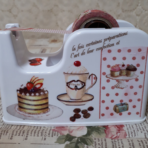 デコバージュ　テープカッター 台　リメイク　花かご デコバージュ テープカッター 台 リメイク 花かごの通販 by