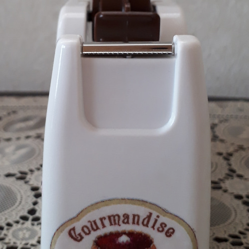 ☆受注製作☆**デコパージュ**テープカッター ♪パティシエ柄