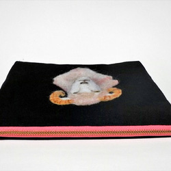 動物の刺繍ポーチ【羊 Pink mix】 3枚目の画像