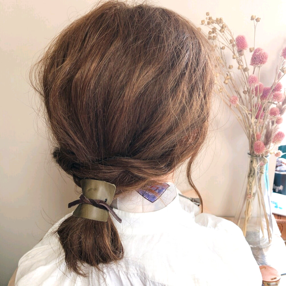 本革/レザー/ヘアーアクセサリー/brown/khaki  秋先取り！本革レザーヘアーアクセサリー 1枚目の画像