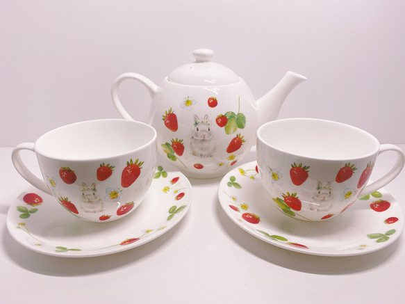 うさぎ いちご柄 ティーカップ＆ティーポット セット ポット