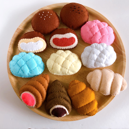 フェルトのパンとドーナツ☆フェルトままごと フェルトおもちゃ