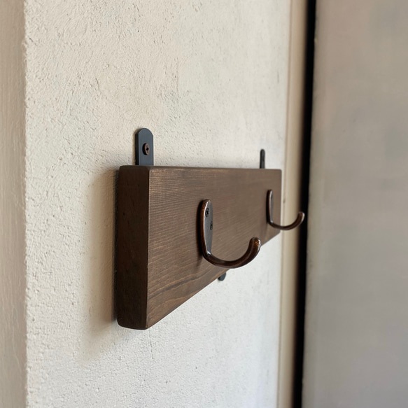 Iron wood wall hook 木と鉄のシンプルな壁掛け　ウォールフック　壁掛け 4枚目の画像