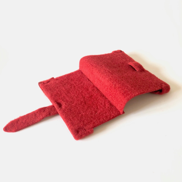 creema 限定-[送料無料] モフモフショートファー素材の単行本ブックカバー レッド赤 4枚目の画像