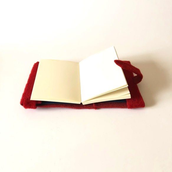 creema 限定-[送料無料] モフモフショートファー素材の単行本ブックカバー レッド赤 7枚目の画像