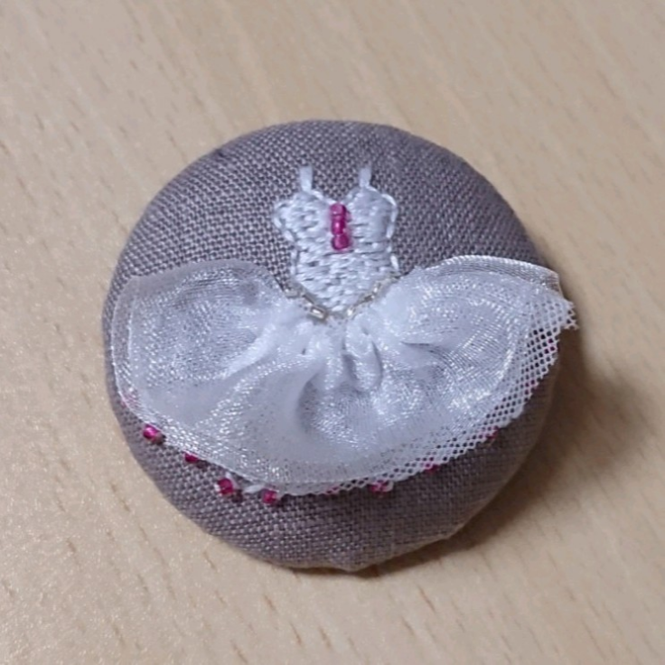 受注生産】koron刺繍メジャー＊バレエチュチュ その他インテリア