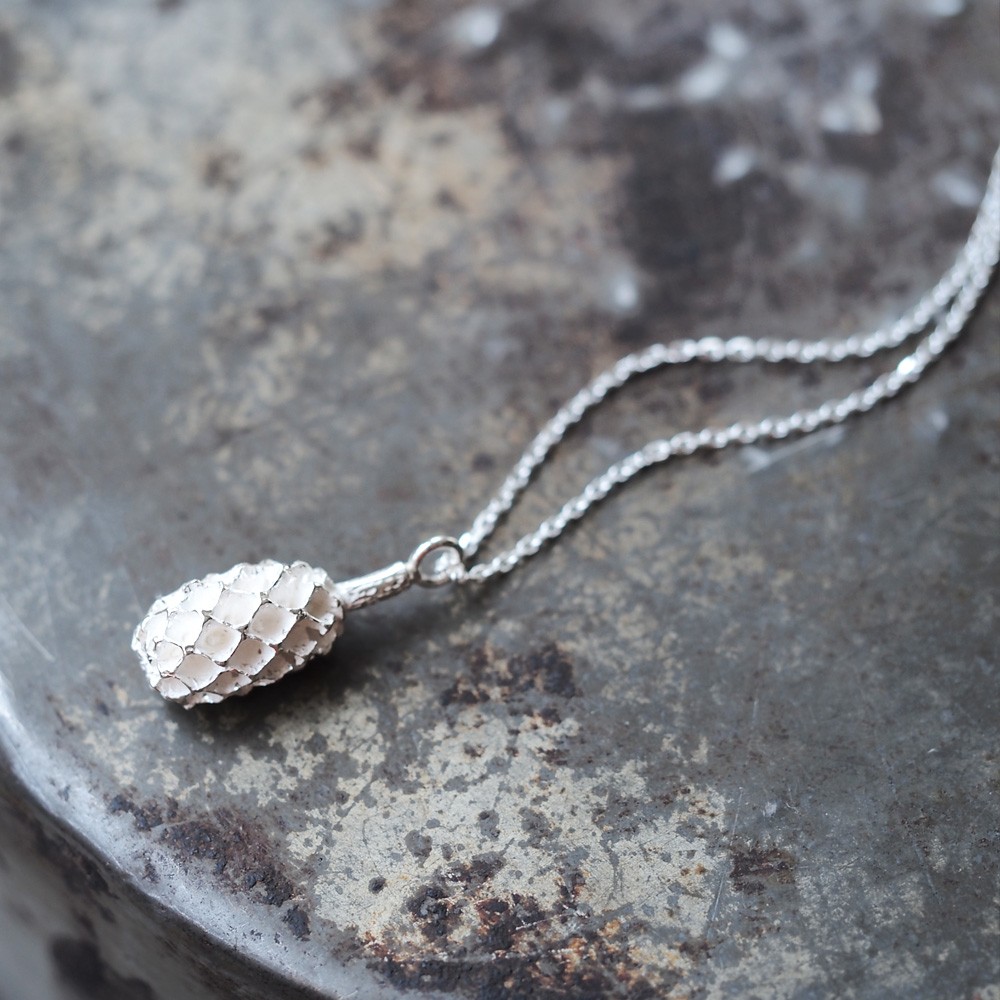 カシュリナ ロング ネックレス シルバー925