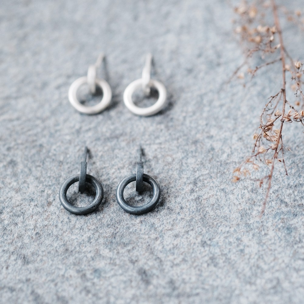 2色 ドアハンドル リング ピアス シルバー925