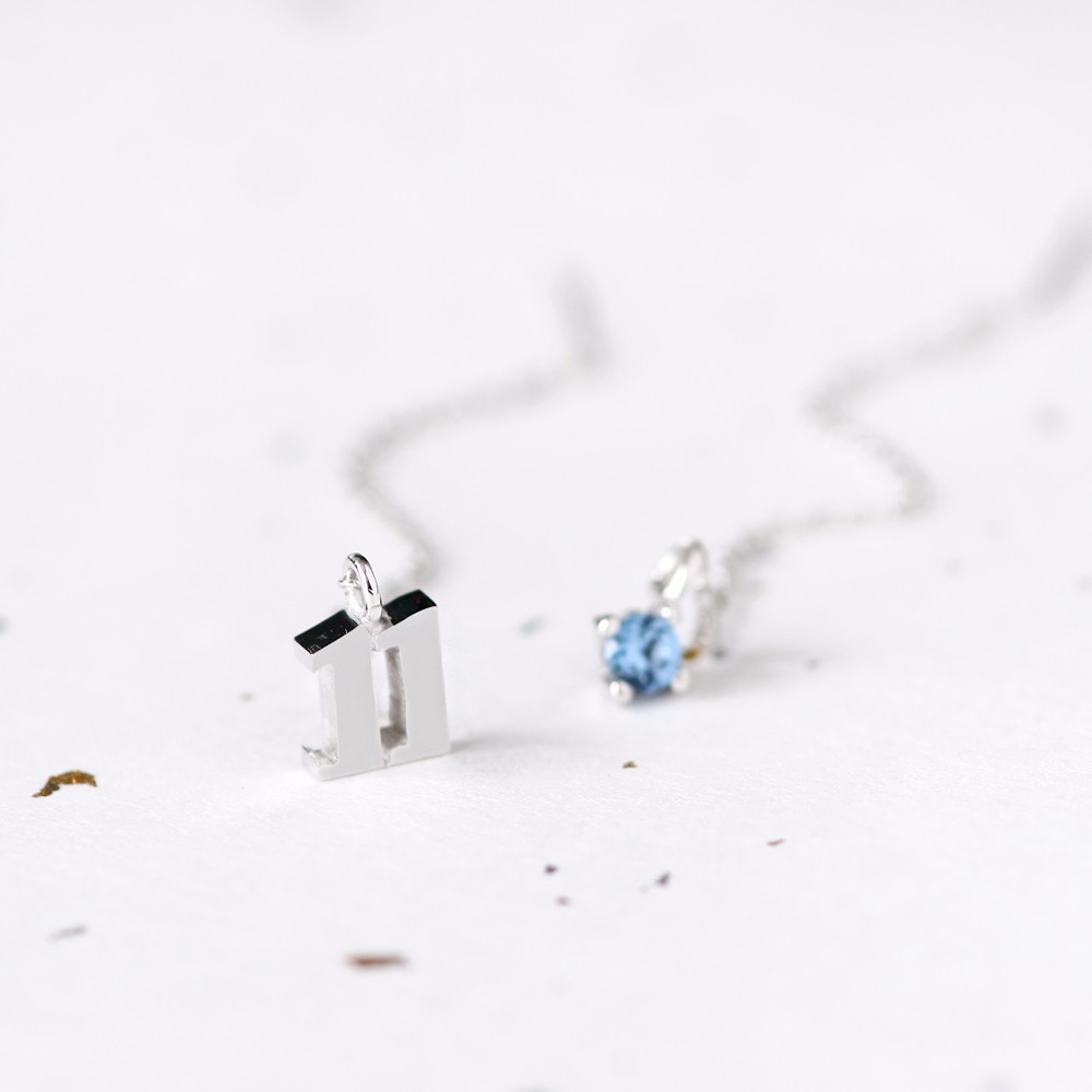 数字＆11月 誕生石 トパーズ チェーン ピアス シルバー925