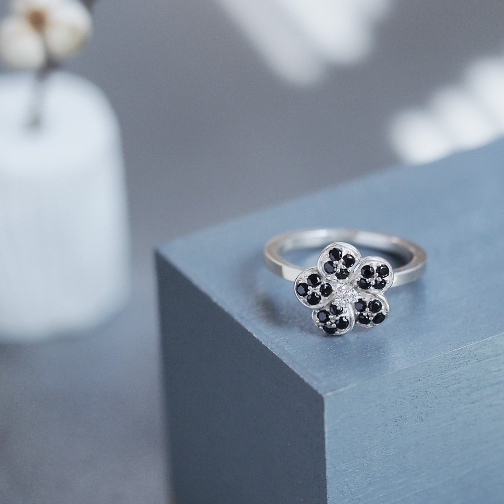 ブラック 桜 リング シルバー925 9,856円