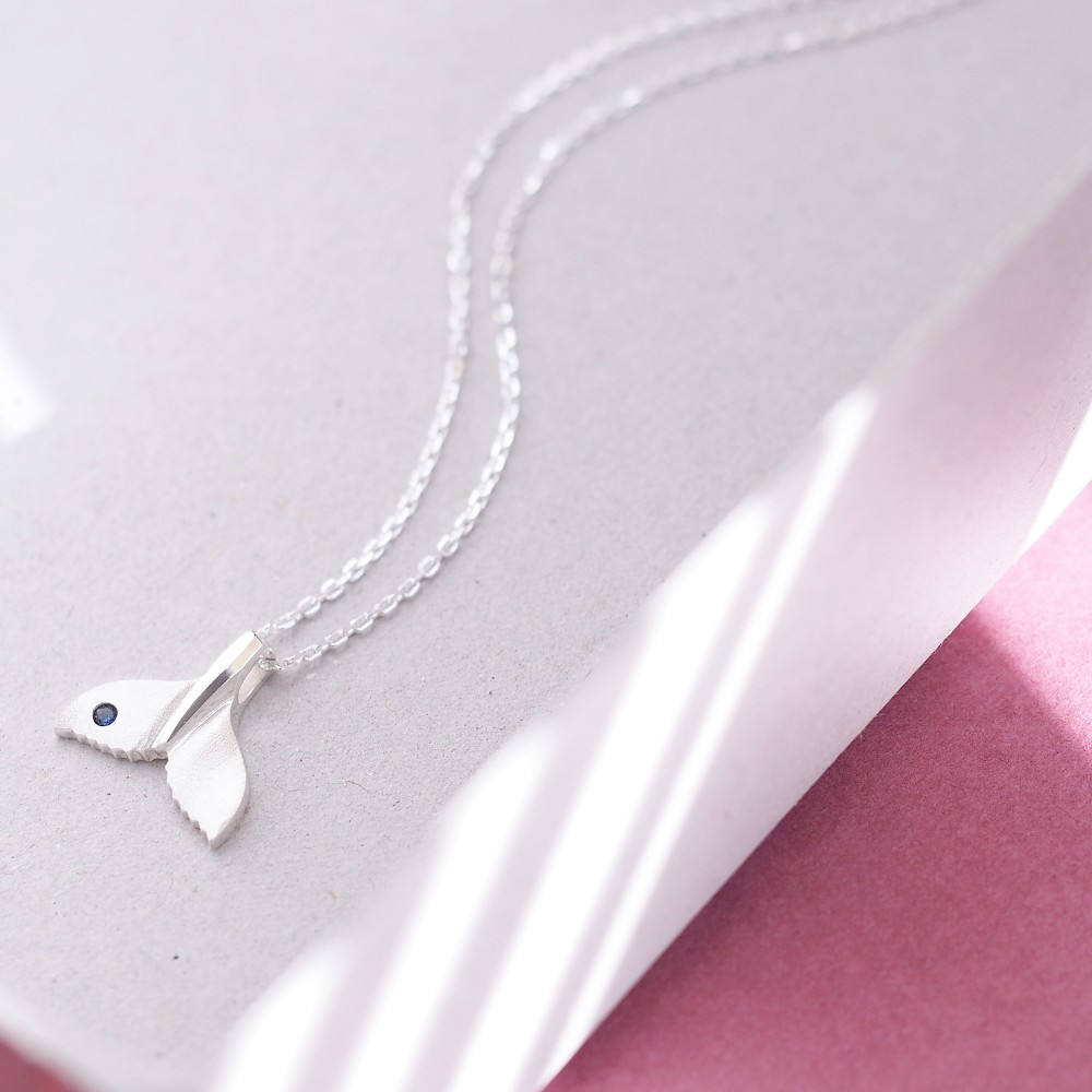 Sapphire 鯨のしっぽ ネックレス シルバー925