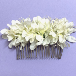再販 髪飾り 花飾りブルースター&かすみ草 髪飾り白 ヘッドドレス 1枚目の画像