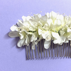 再販 髪飾り 花飾りブルースター&かすみ草 髪飾り白 ヘッドドレス 2枚目の画像