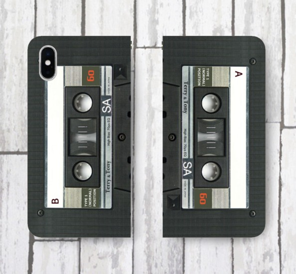 レトロ カセットテープ 柄 ver2 帯なし手帳型スマホケース iPhone12・iPhoneSE3にも対応！ 2枚目の画像