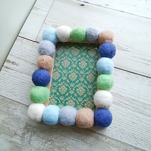 再販】フェルトボールのぷくぷくフォトフレームSMILE（文字なし