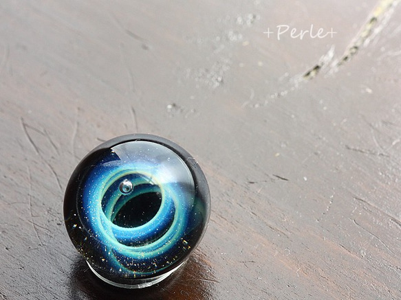 ガラスのオブジェ”宇宙”18mm【 B0433】 4枚目の画像