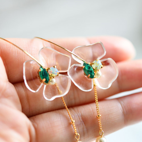 クリアフラワー ビジュー&パールのフープピアス イヤリング ピアス  