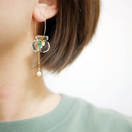 クリアフラワー ビジュー&パールのフープピアス イヤリング ピアス  