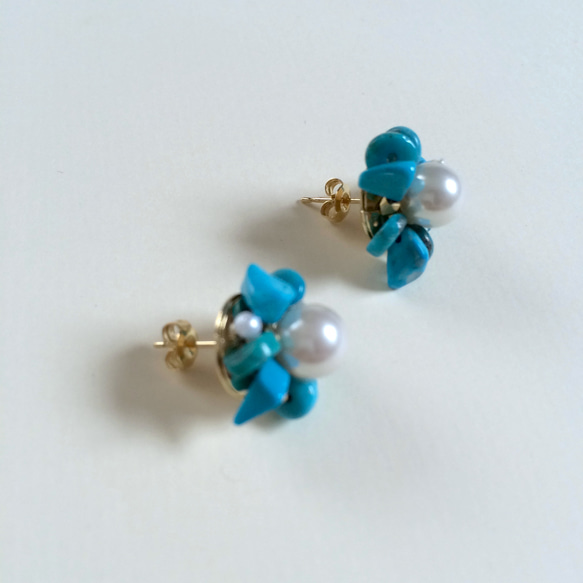 Turquoise stud earring 3枚目の画像