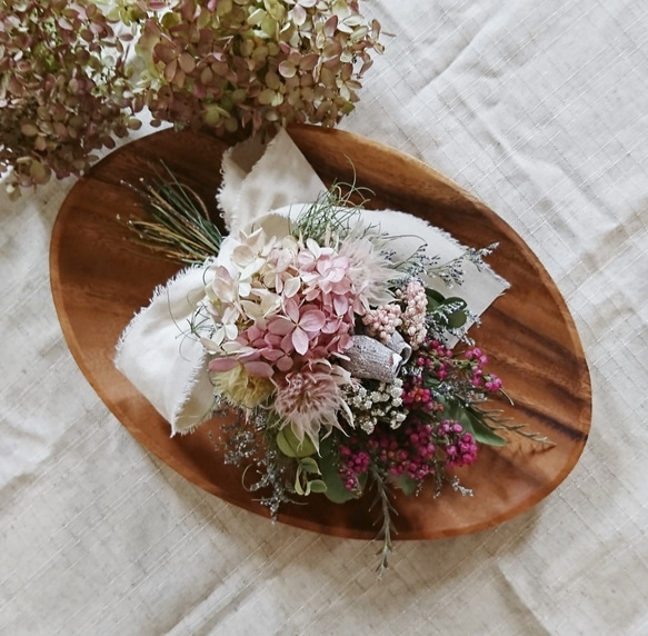 アジサイのミニスワッグ　紫陽花　ドライフラワー　～慈愛心～ 1枚目の画像