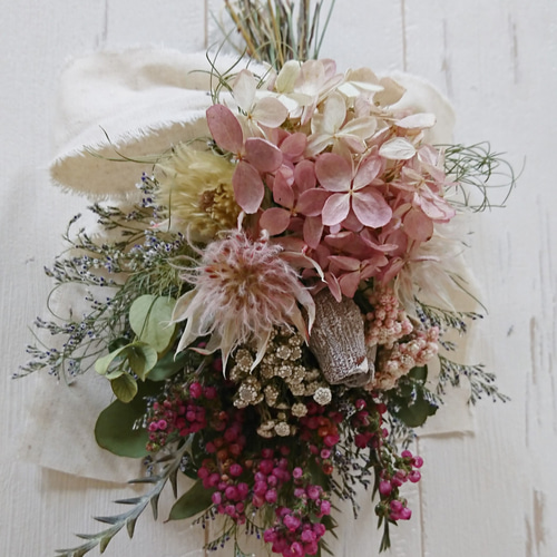 ドライフラワー★ナチュラルスワッグ★ミニ薔薇　紫陽花　インテリア♪1点物♪癒し♪ ミニスワッグ✳︎ナチュラルスワッグ✳︎ドライフラワースワッグ